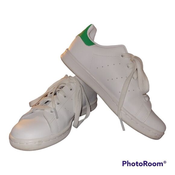 Stan Smith Adidas size 2 1/2. ^ - Picture 9 of 9